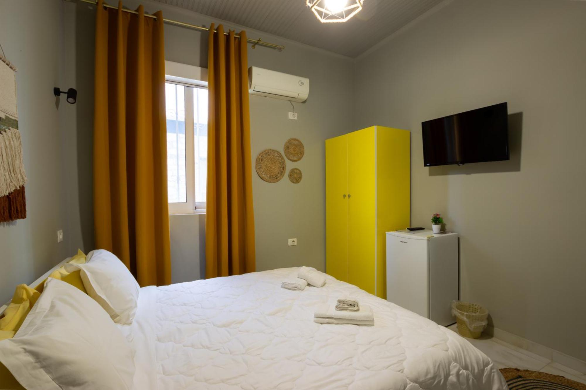 Jonian Boutique Hotel Sarandë 객실 사진